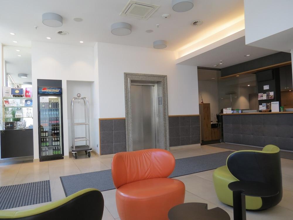 Hotel Comfor